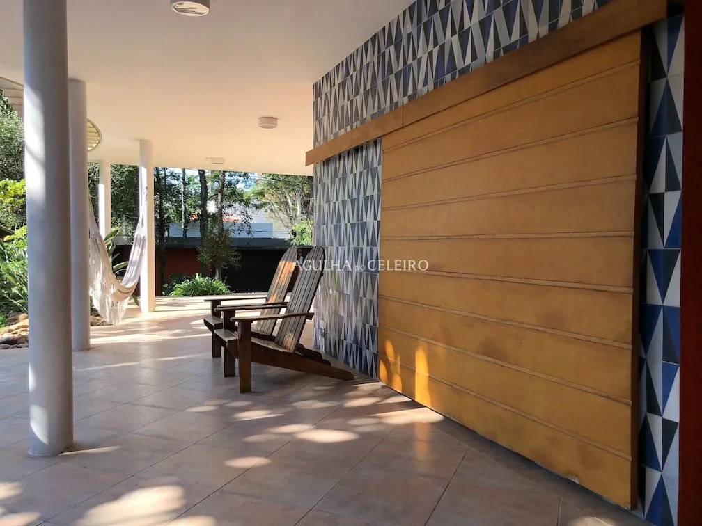 Venda/Alto de Pinheiros: verão o ano inteiro – CA1106