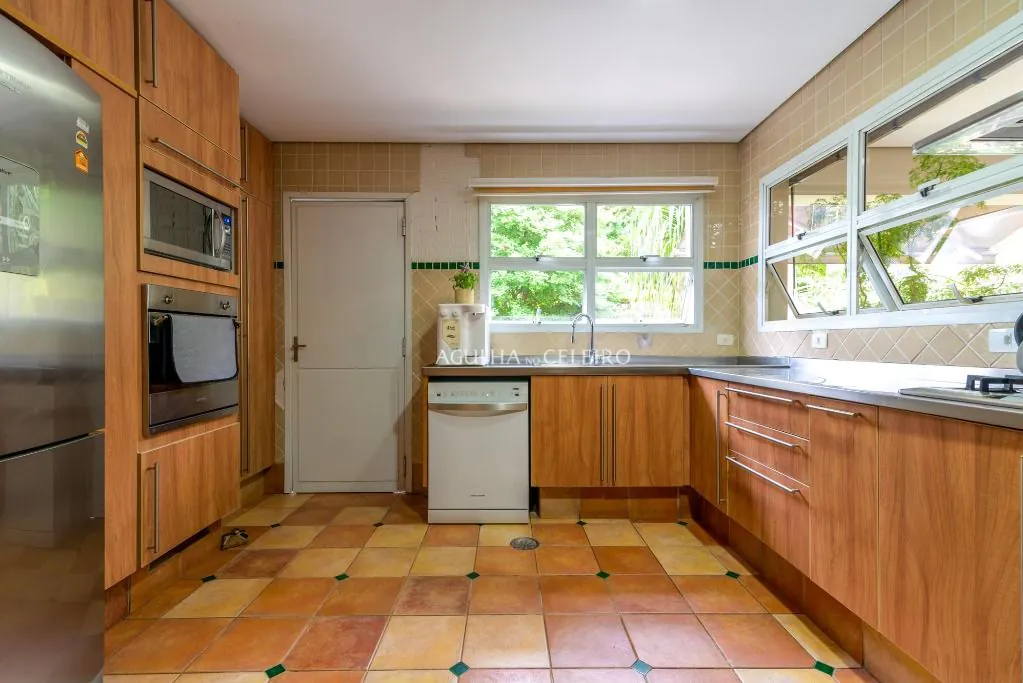 Casa fantástica na melhor localização da Vila Nova Conceição. – CA1173