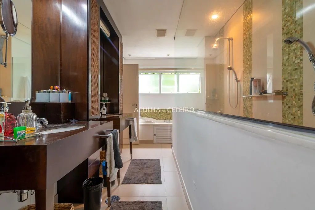 Casa fantástica na melhor localização da Vila Nova Conceição. – CA1173