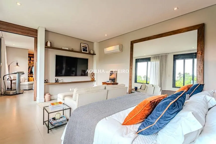 casa-com-piscina-a-venda-em-cidade-jardim-16081-22