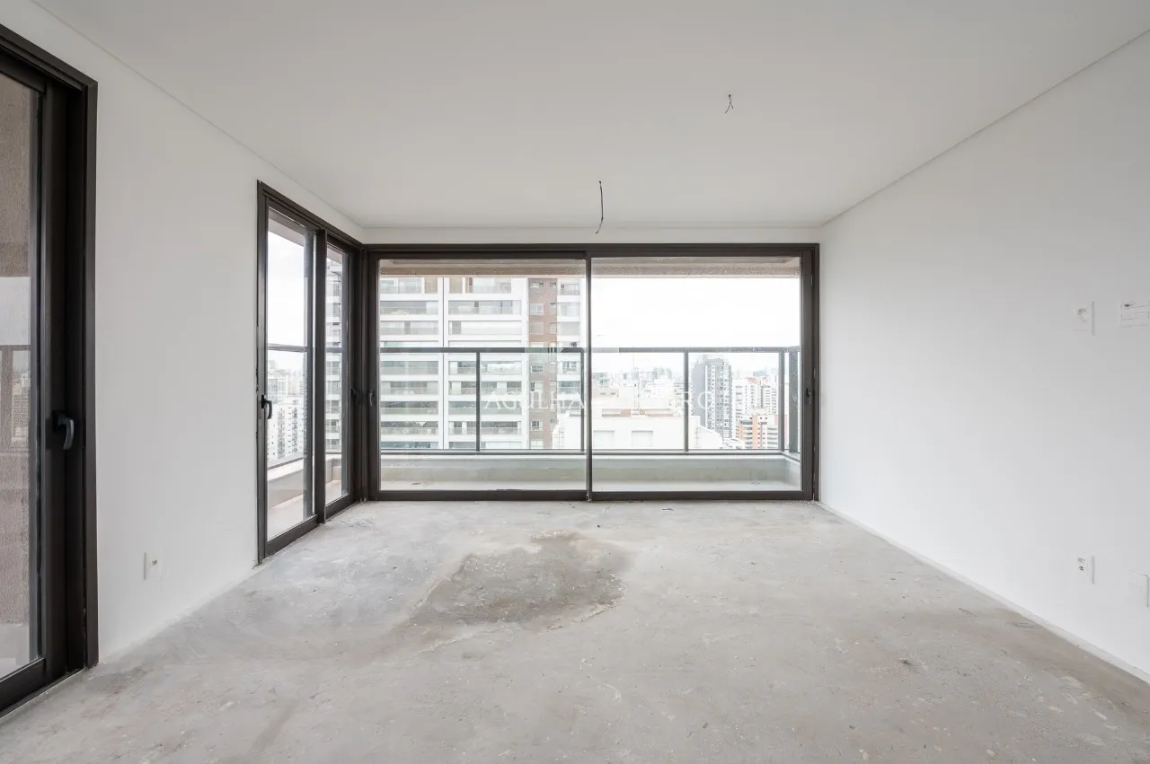 Cobertura com vista para o Parque Ibirapuera à venda em Moema. – 9616