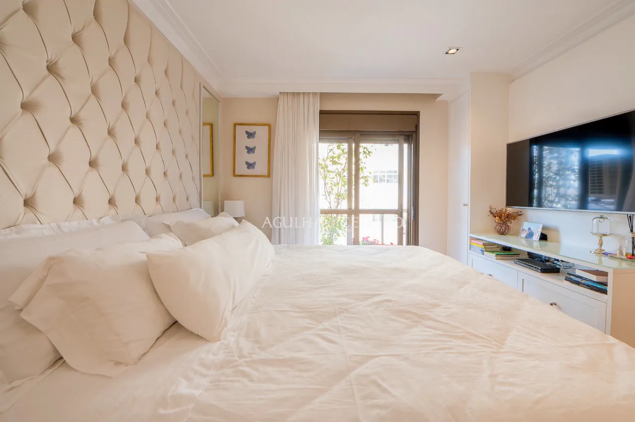 Beleza e sofisticação neste lindo apartamento reformado. – AP0668