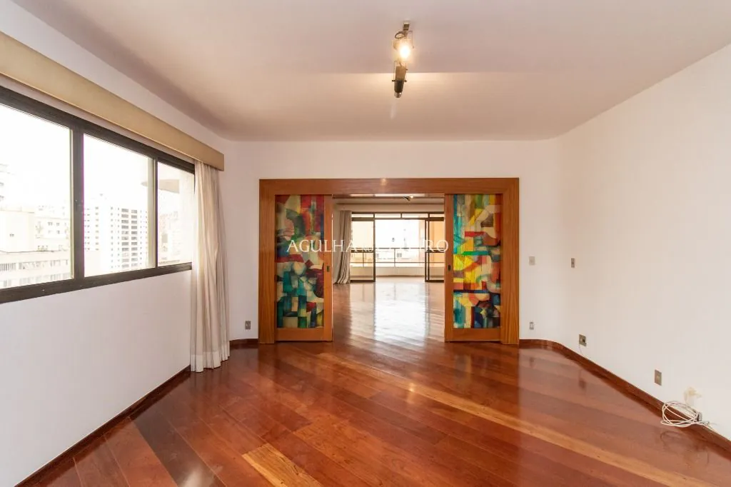 Locação/Jardim Paulista: Vista livre – AP8080