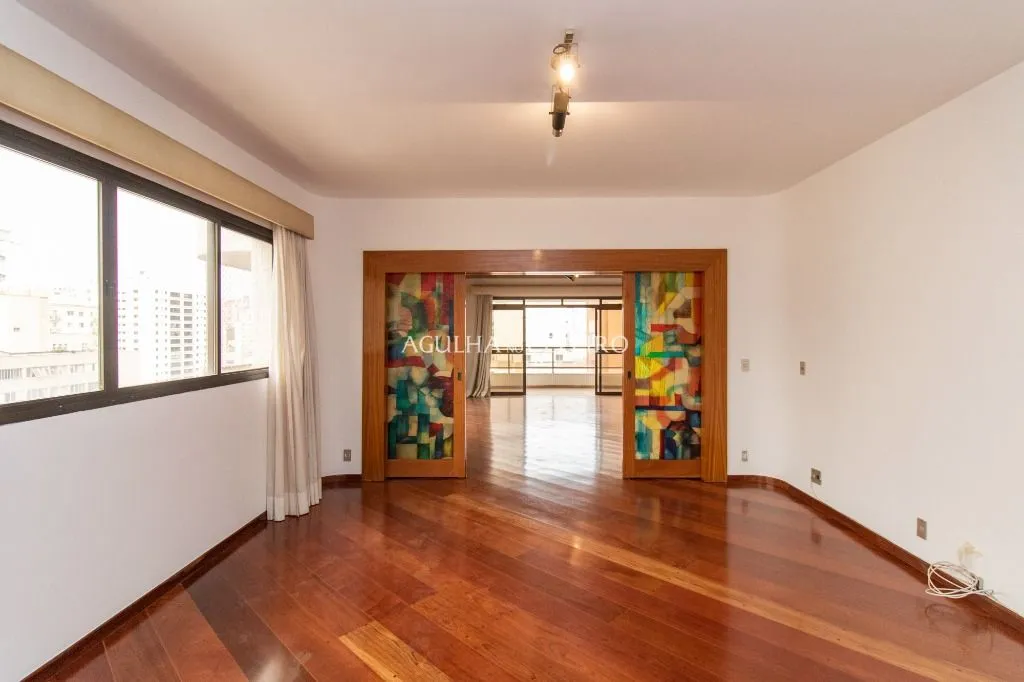 Locação/Jardim Paulista: Vista livre – AP8080