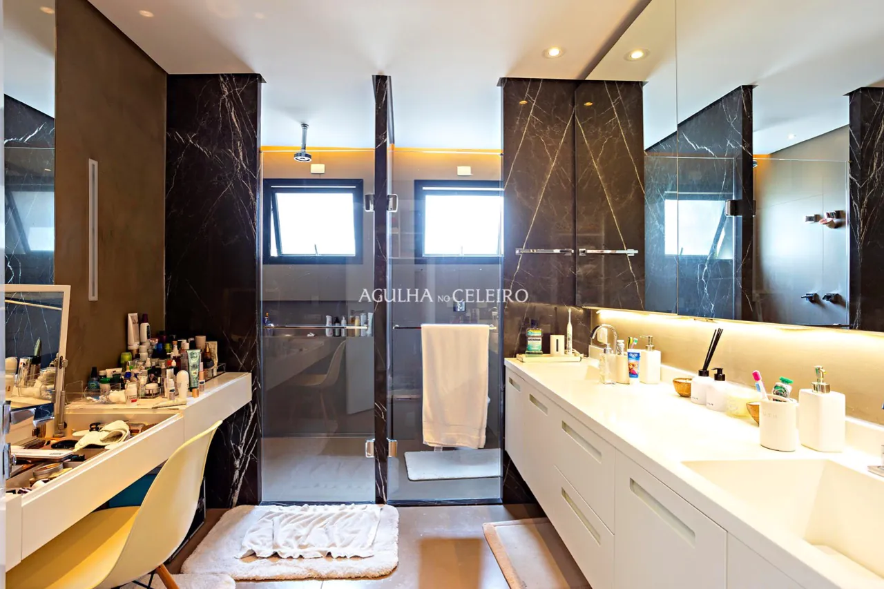 casa-espetacular-de-tirar-o-folego-a-venda-no-jardim-luzitania-16184-17