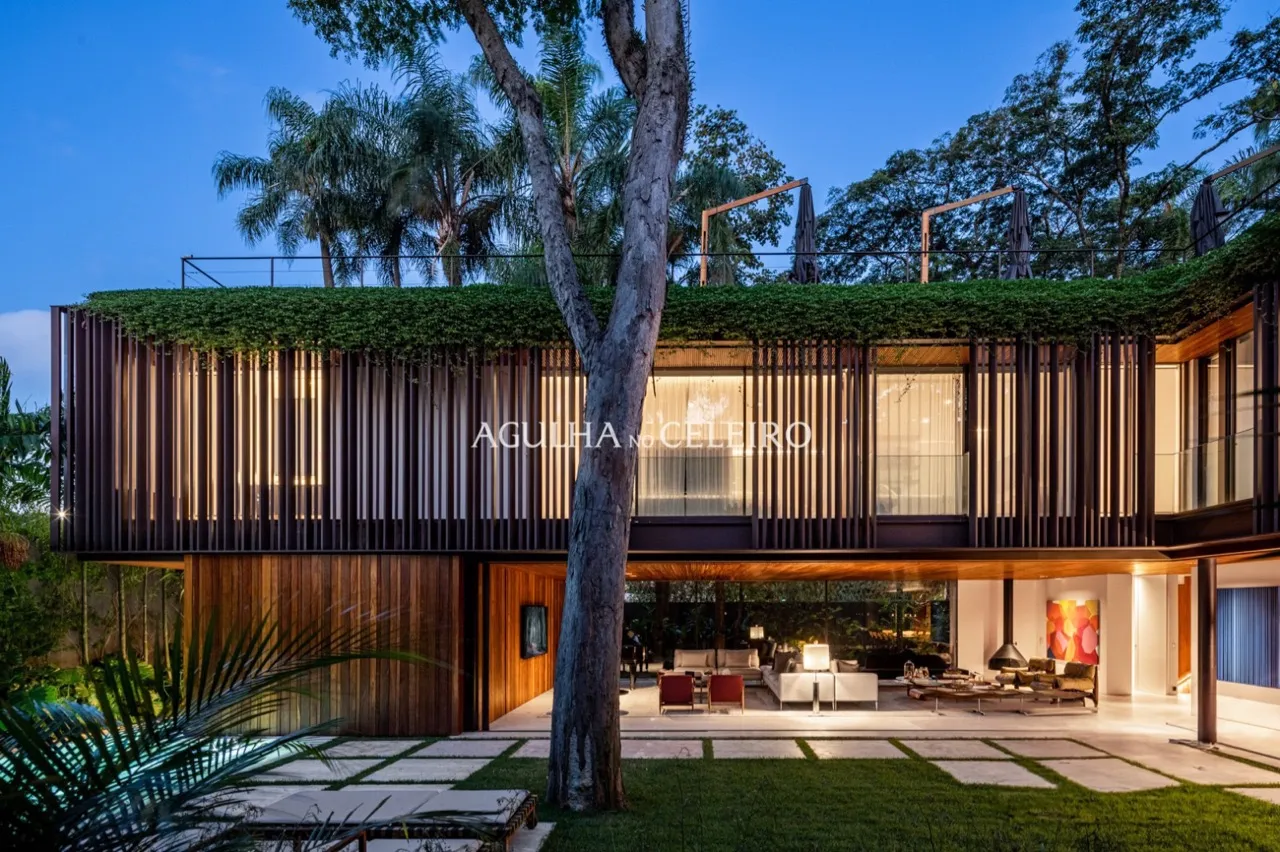 Magnífica casa à venda no Alto de Pinheiros, comodidade, privacidade e total segurança. – 15921 - bbff5c93-1344-438f-8613-7fbe303114a7