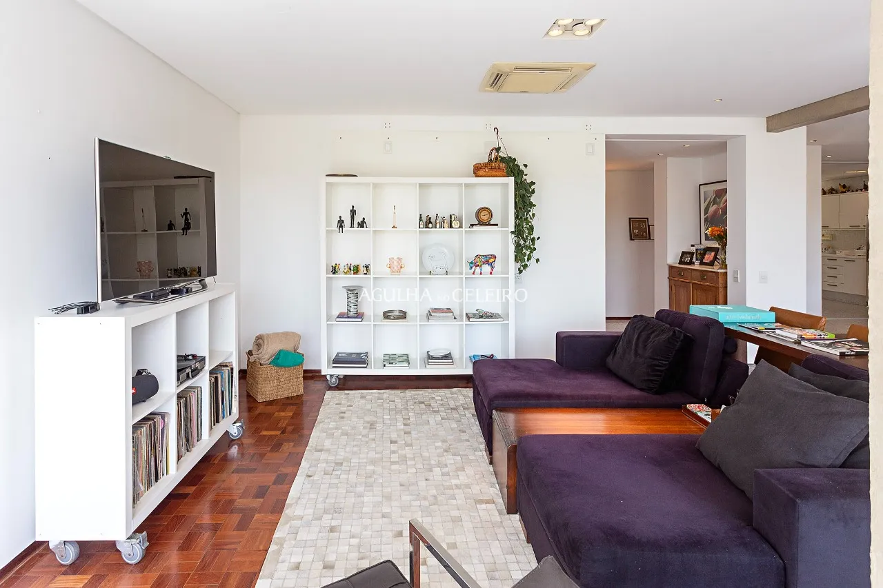 Apartamento reformado à venda no Itaim Bibi. – 16121 - CHM_IMG_1584