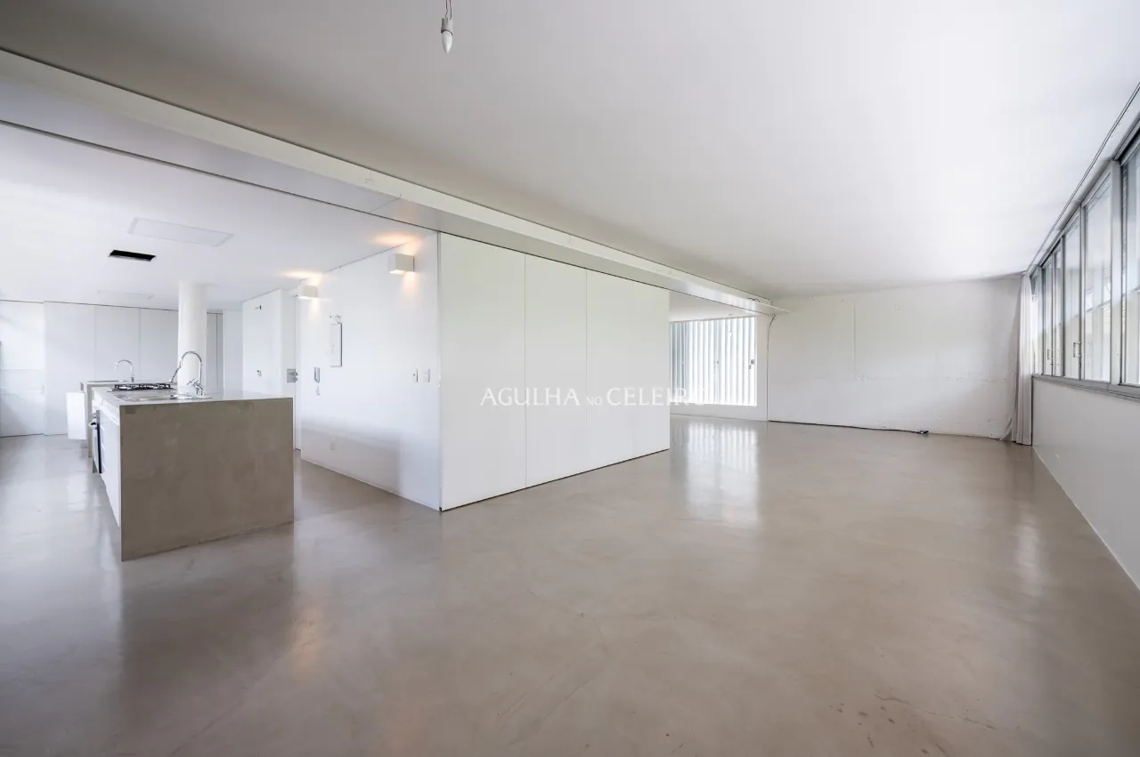 Apartamento reformado à venda no melhor do Jardim América. – AP2980