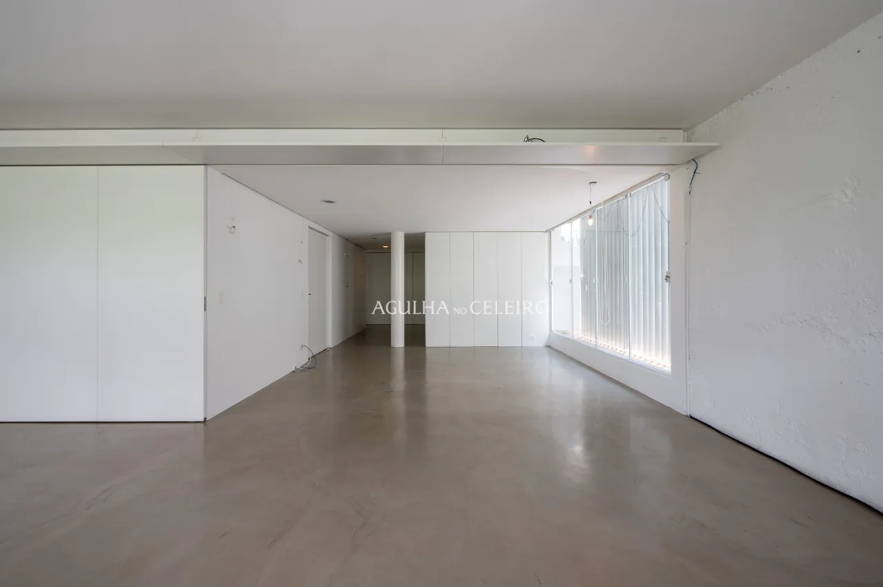 Apartamento reformado à venda no melhor do Jardim América. – AP2980