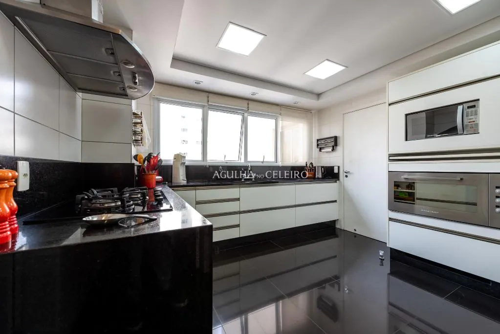 Apartamento sofisticado à venda no Campo Belo – AP8613