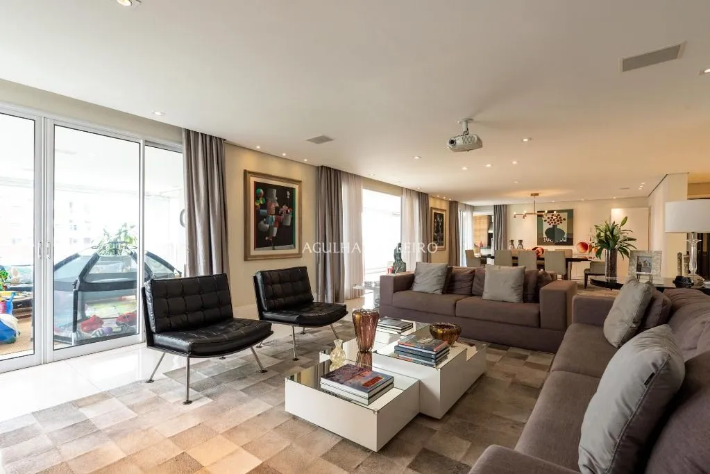 Apartamento sofisticado à venda no Campo Belo – AP8613