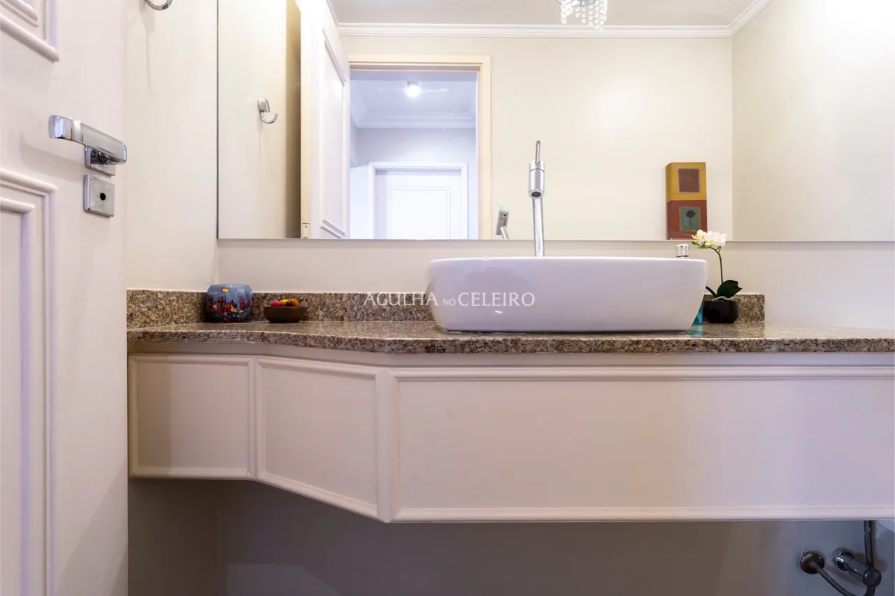 lindo-e-moderno-super-claro-e-arejado-a-venda-em-moema-16113-10