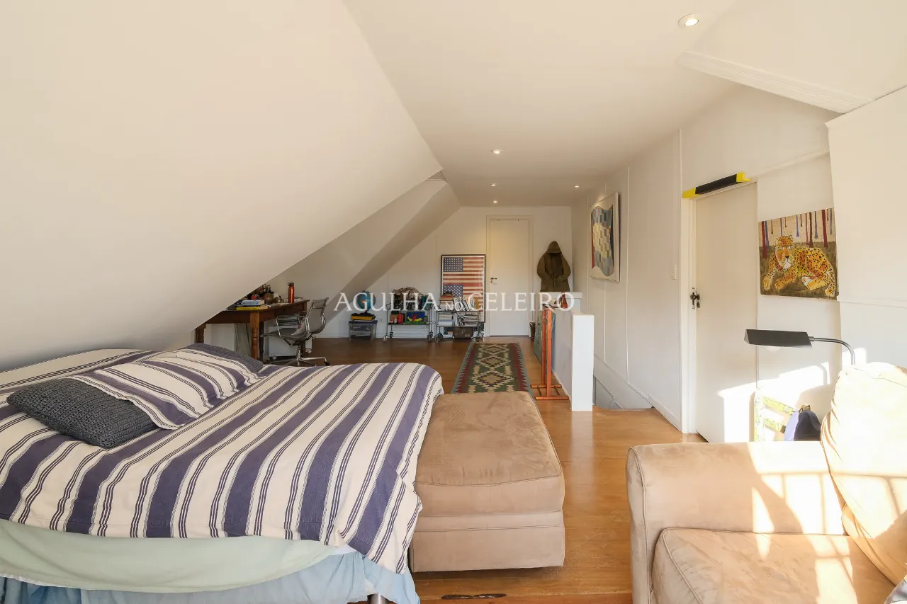 Casa Incrível estilo Normandia para chamar de sua ! – 11966