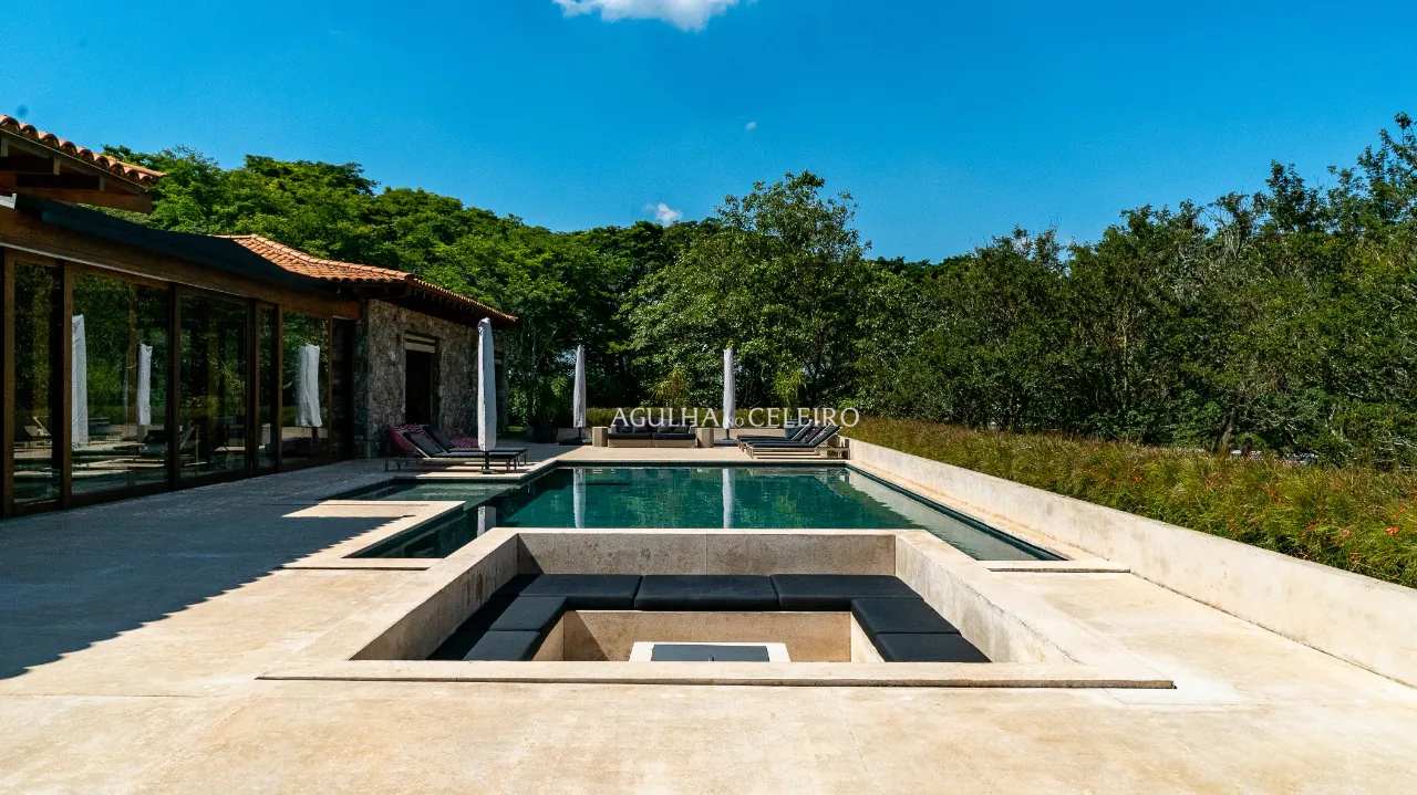 Casa moderna surpreendente no melhor da Fazenda Boa Vista – 12723