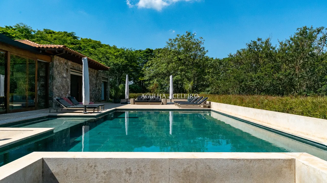 Casa moderna surpreendente no melhor da Fazenda Boa Vista – 12723