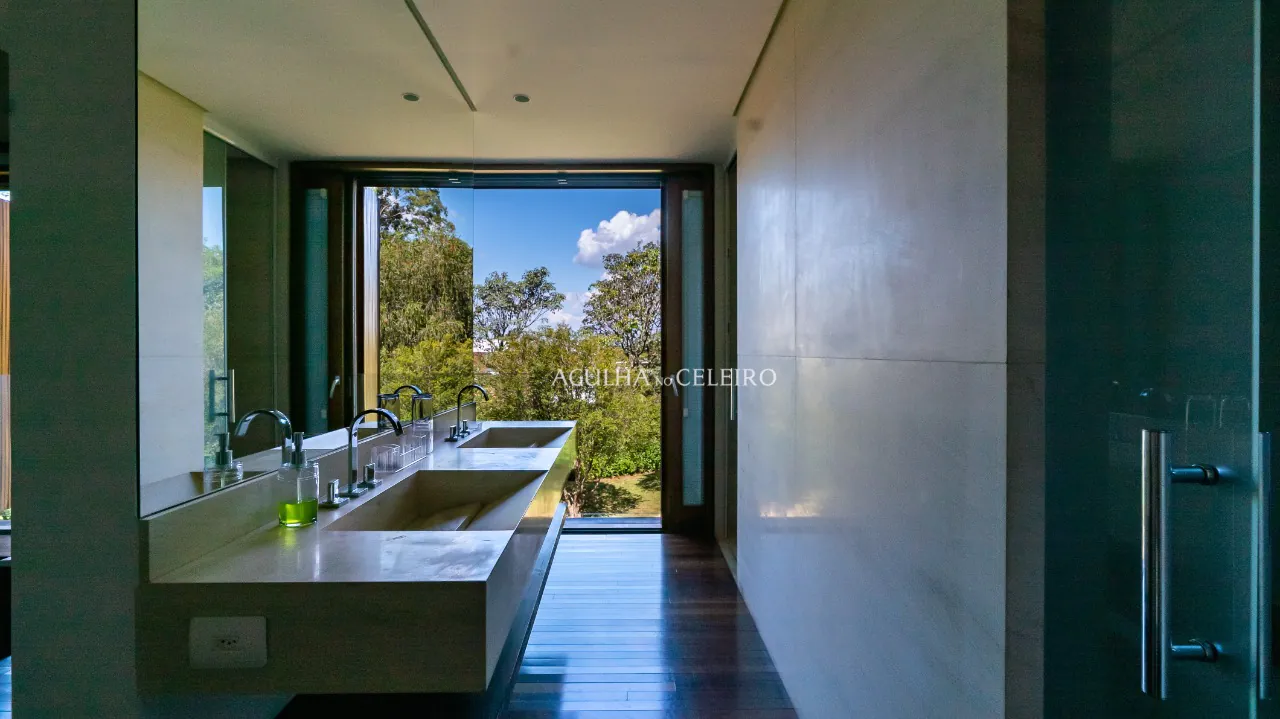 Casa moderna surpreendente no melhor da Fazenda Boa Vista – 12723