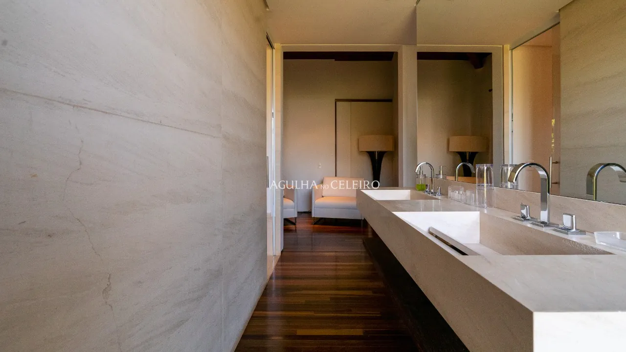 Casa moderna surpreendente no melhor da Fazenda Boa Vista – 12723