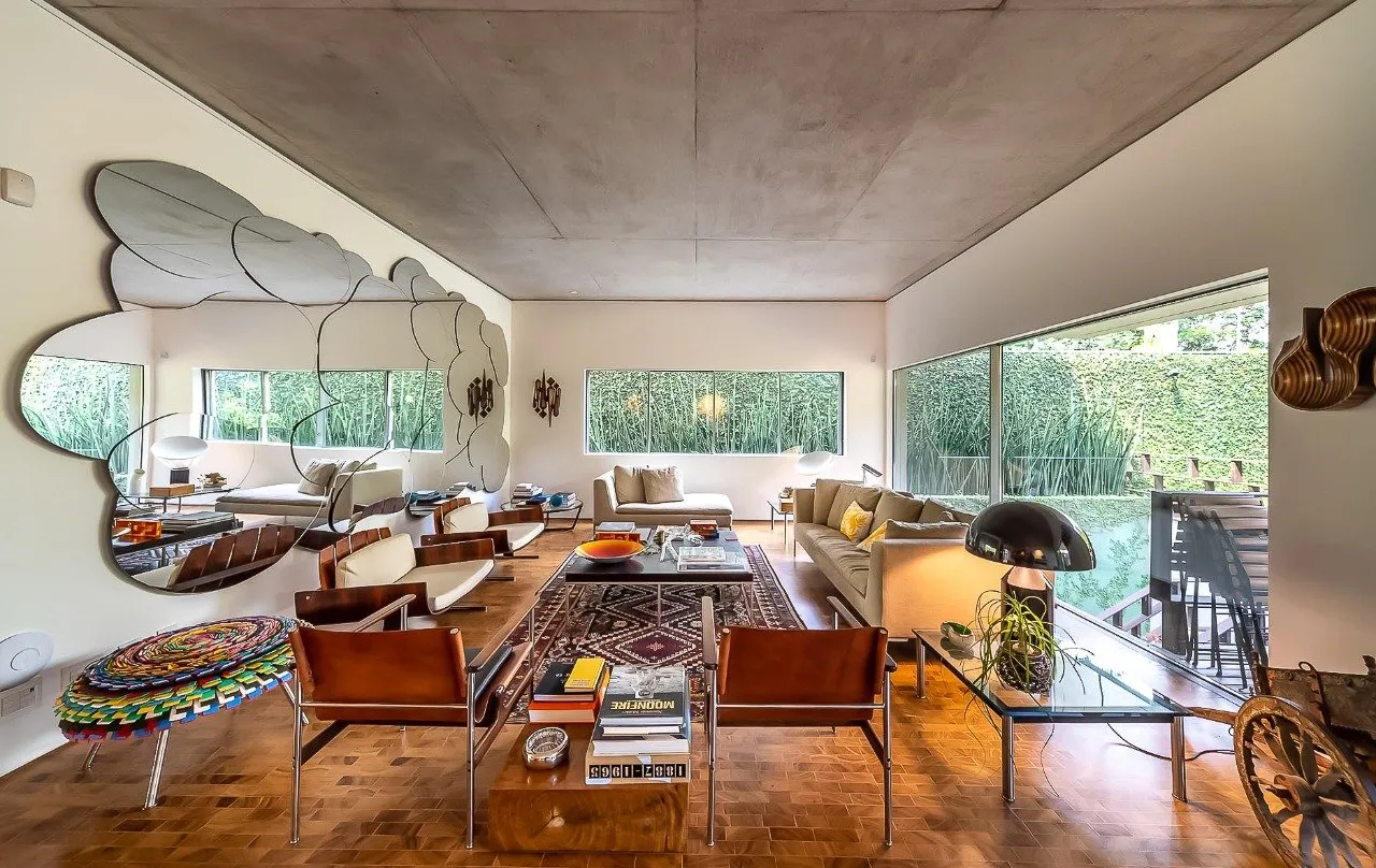 A única casa projetada pelos Irmãos Campana no mundo está aqui, no Jardim América. – 12728 - IMG_0008