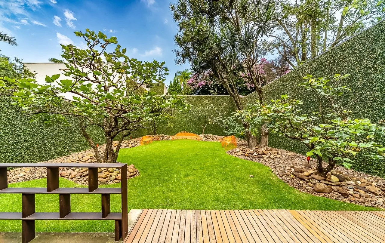 A única casa projetada pelos Irmãos Campana no mundo está aqui, no Jardim América. – 12728 - IMG_0019