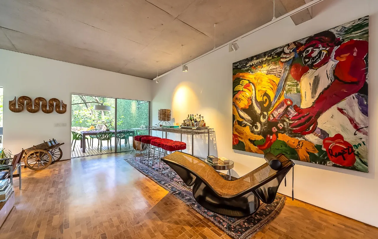 A única casa projetada pelos Irmãos Campana no mundo está aqui, no Jardim América. – 12728 - IMG_0010