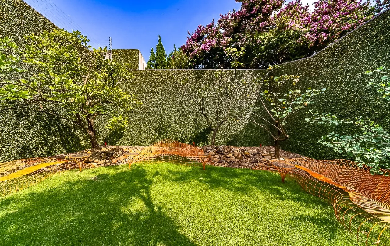 A única casa projetada pelos Irmãos Campana no mundo está aqui, no Jardim América. – 12728 - IMG_0023