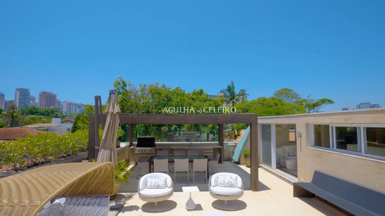 Casa de condomínio super exclusiva a 60 passos do Parque Ibirapuera. – 14040