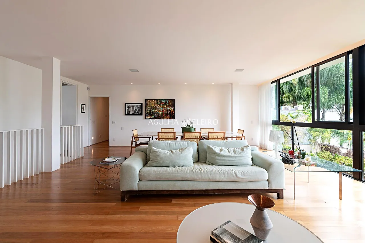 Linda casa para venda no Jardim Guedala. – 14963