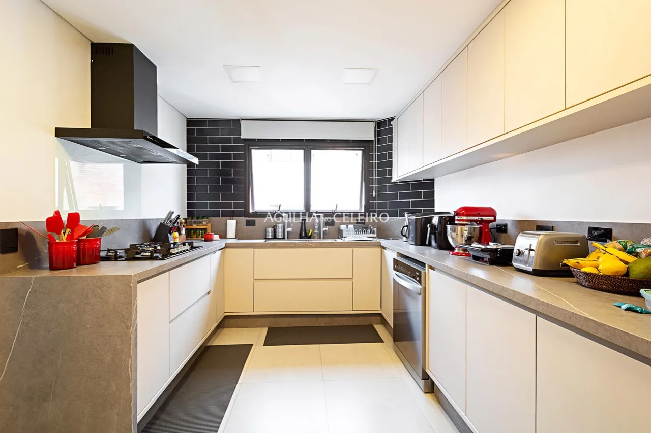 Cobertura à venda no Alto de Pinheiros para quem gosta de curtir sua casa. – 15964 - DSC_7535