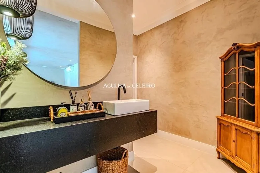 Casa com piscina à venda em Cidade Jardim – 16081