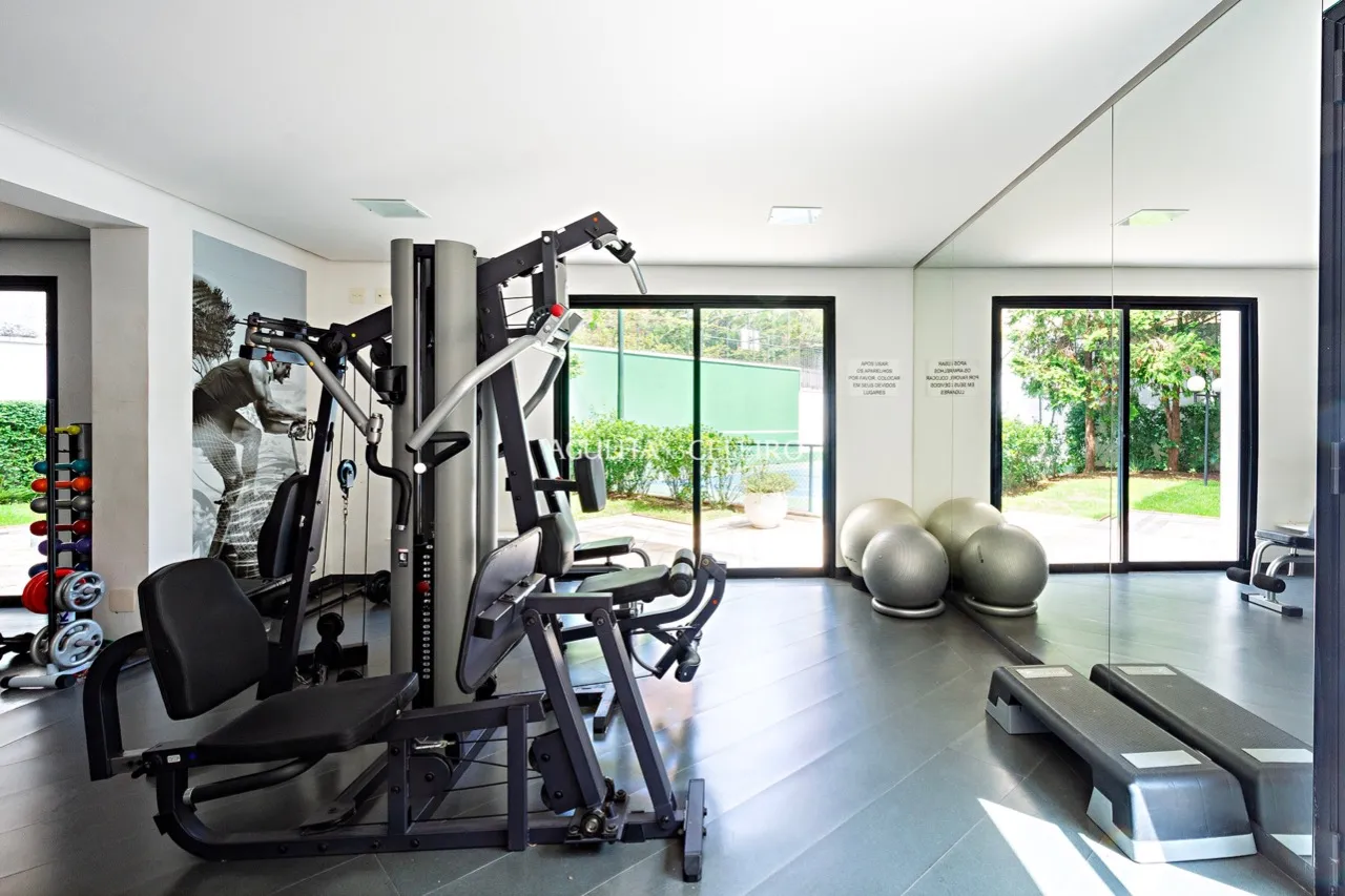 Apartamento com muito espaço para venda ou locação em Moema. – 16234 - DSC_0348