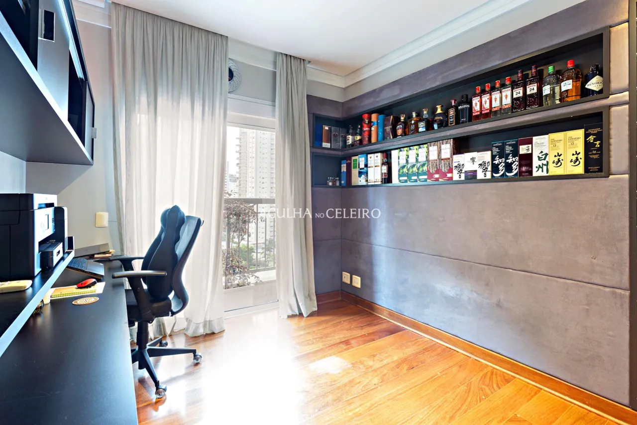 Apartamento amplo, claro e iluminado no melhor de Moema Pássaros. – 16258 - _MG_5710