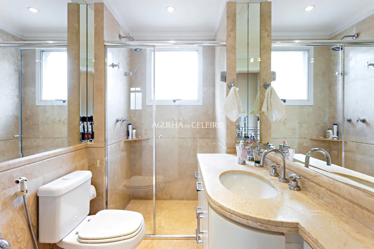 Apartamento amplo, claro e iluminado no melhor de Moema Pássaros. – 16258 - _MG_5764