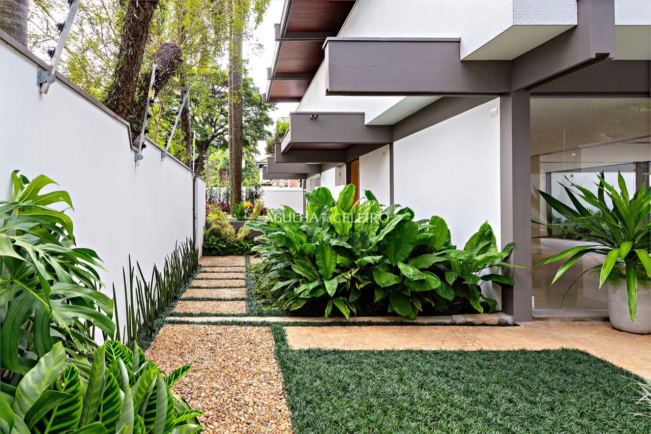 Casa reformada em localização privilegiada à venda no Jardim Pauslista! – 16308 - Casa-venda-no-Jardim-Paulista-Agulha-No-Celeiro2418