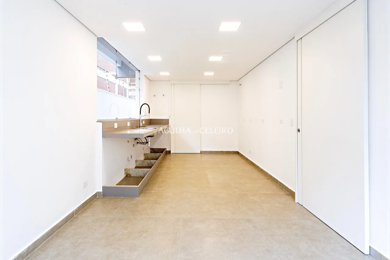 Casa reformada em localização privilegiada à venda no Jardim Pauslista! – 16308 - Casa-venda-no-Jardim-Paulista-Agulha-No-Celeiro2442