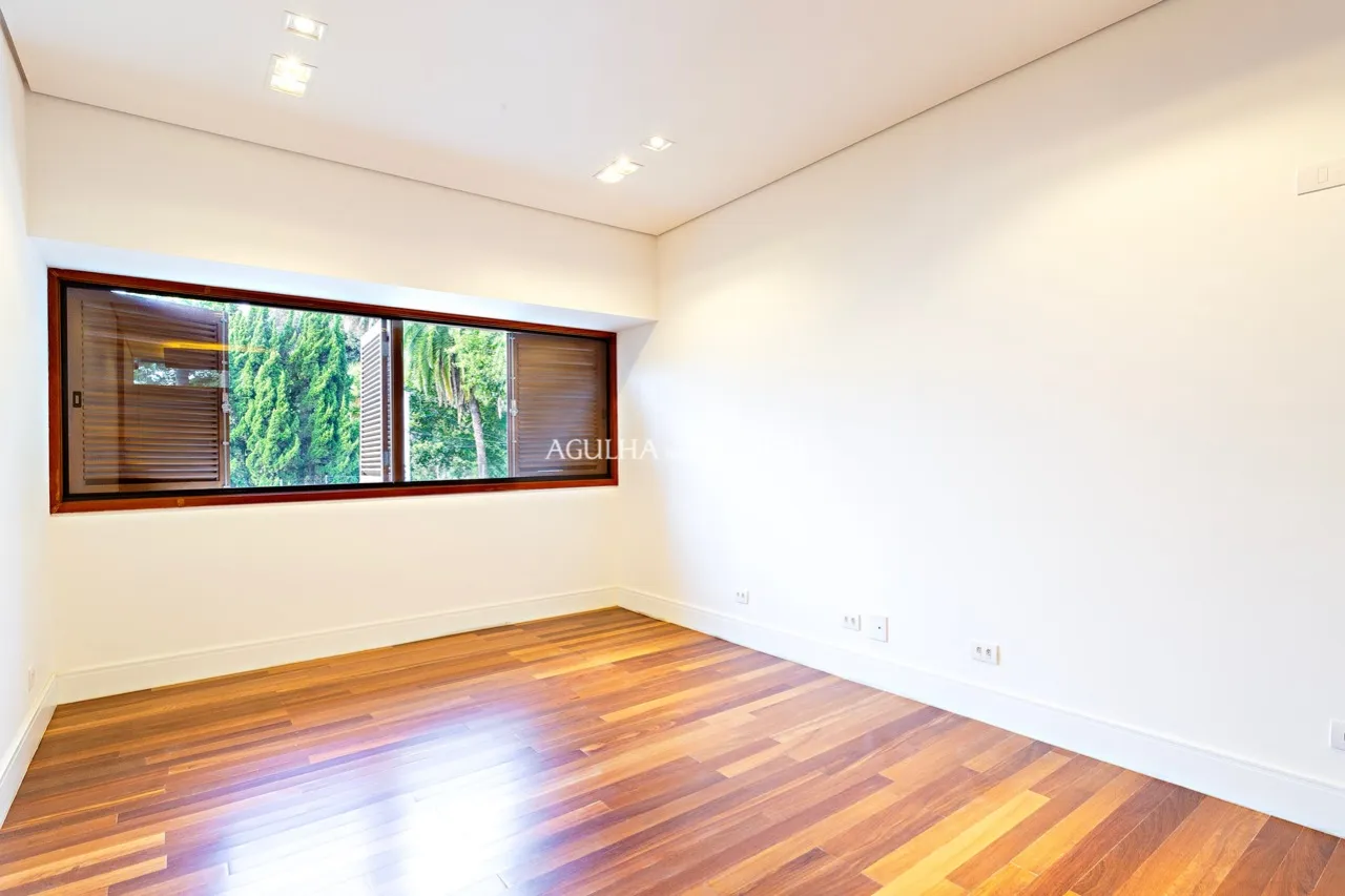 Casa reformada em localização privilegiada à venda no Jardim Pauslista! – 16308 - Casa-venda-no-Jardim-Paulista-Agulha-No-Celeiro2456