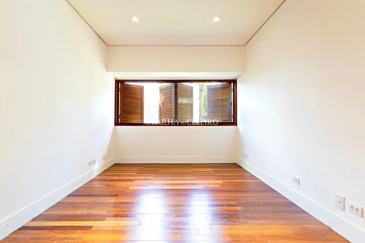 Casa reformada em localização privilegiada à venda no Jardim Pauslista! – 16308 - Casa-venda-no-Jardim-Paulista-Agulha-No-Celeiro2485