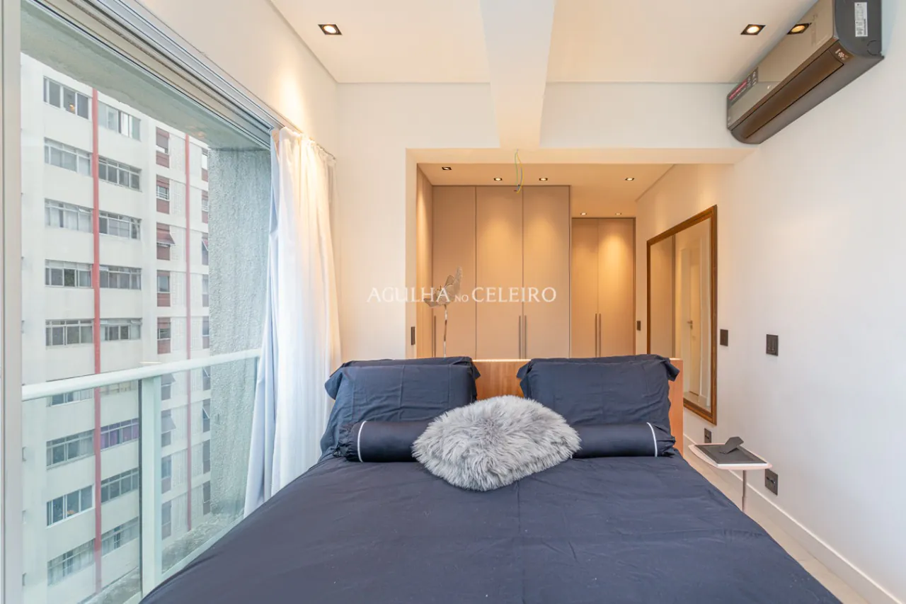Apartamento impecável mobiliado e decorado á venda no Itaim Bibi. – 9158 - Quarto B Suite-5