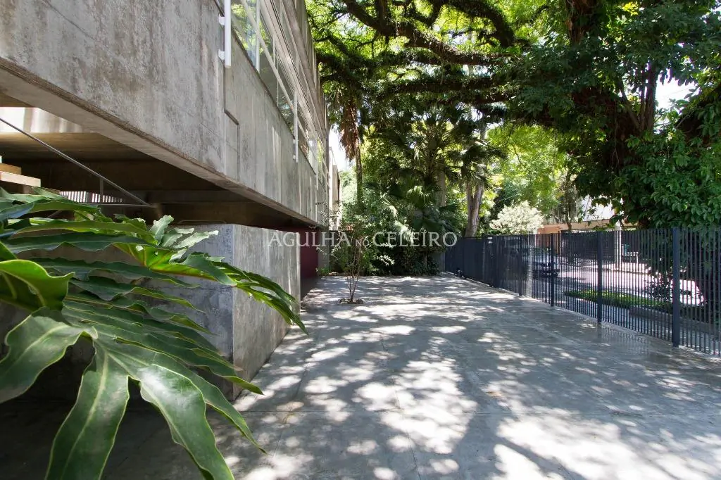 Venda/Alto de Pinheiros: o privilégio de morar numa obra de Paulo Mendes da Rocha – CA0235