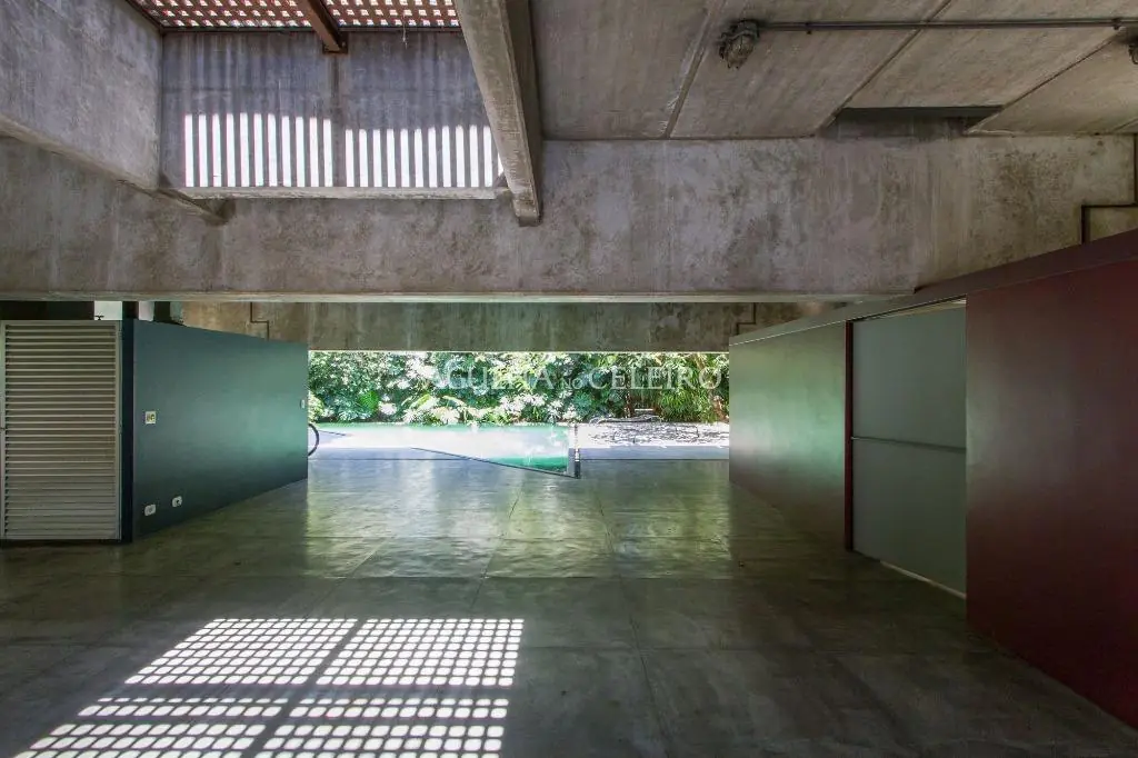Venda/Alto de Pinheiros: o privilégio de morar numa obra de Paulo Mendes da Rocha – CA0235