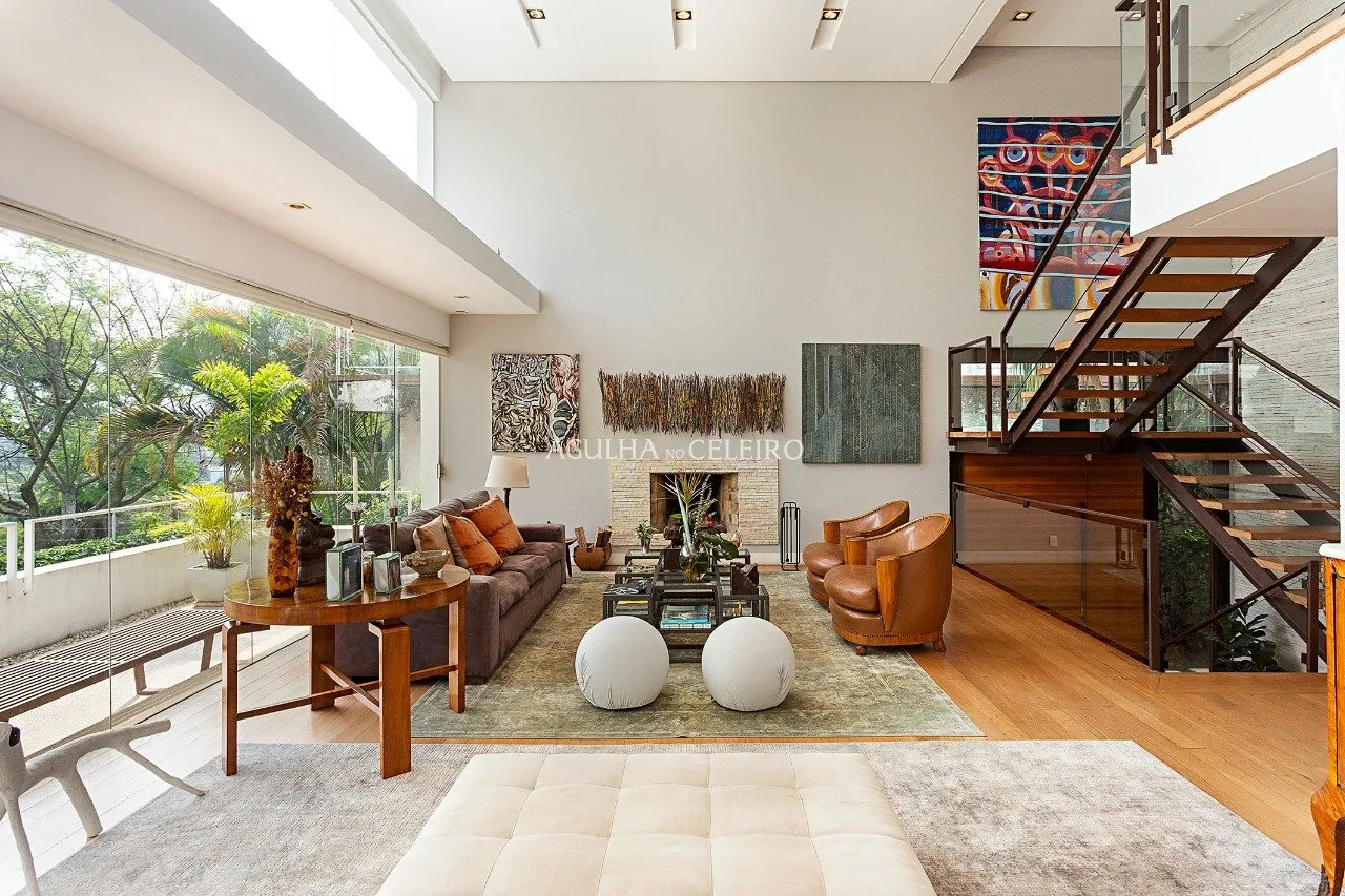 Casa com piscina à venda em Alto de Pinheiros – CA0622