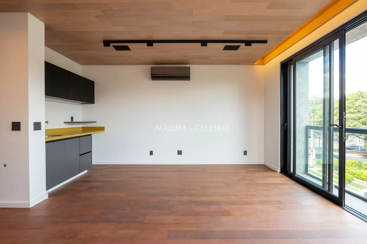 Casa Renovada com Rooftop Panorâmico à venda no Jardim Paulista – CA1156