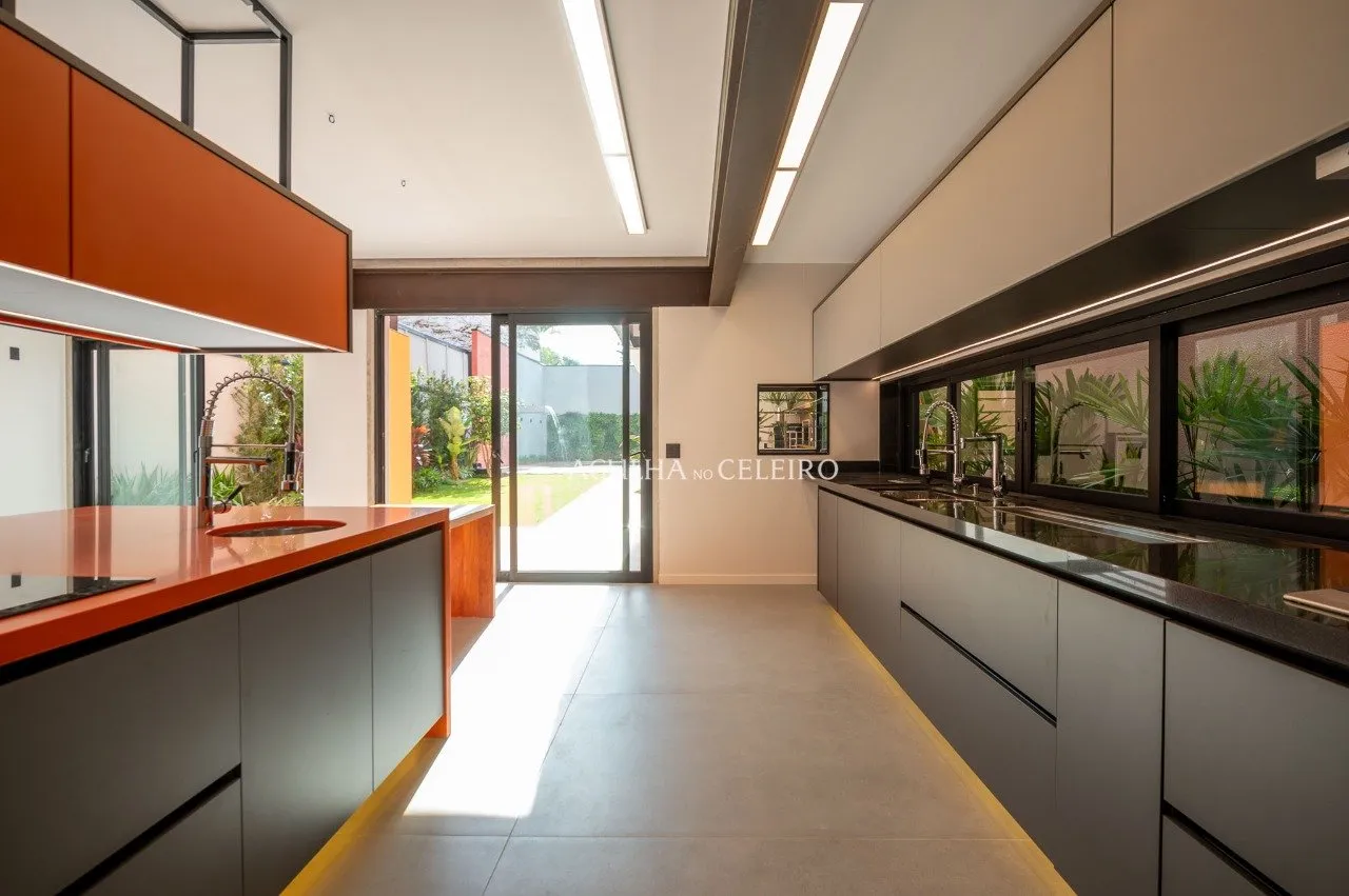 Casa Renovada com Rooftop Panorâmico à venda no Jardim Paulista – CA1156