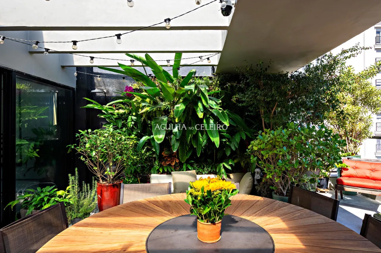 Cobertura reformada com ampla varanda à venda em Pinheiros. – CO0483 - Cobertura-a-venda-em-Pinheiros-com-a?rea-gourmet-Agulha-No-Celeiro4232-HDR