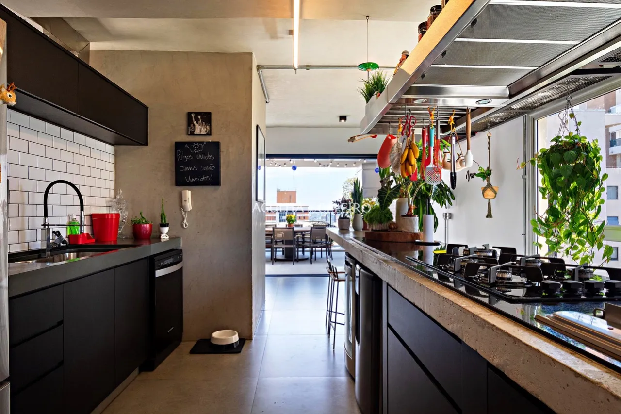 Cobertura reformada com ampla varanda à venda em Pinheiros. – CO0483 - Cobertura-a-venda-em-Pinheiros-com-a?rea-gourmet-Agulha-No-Celeiro4405