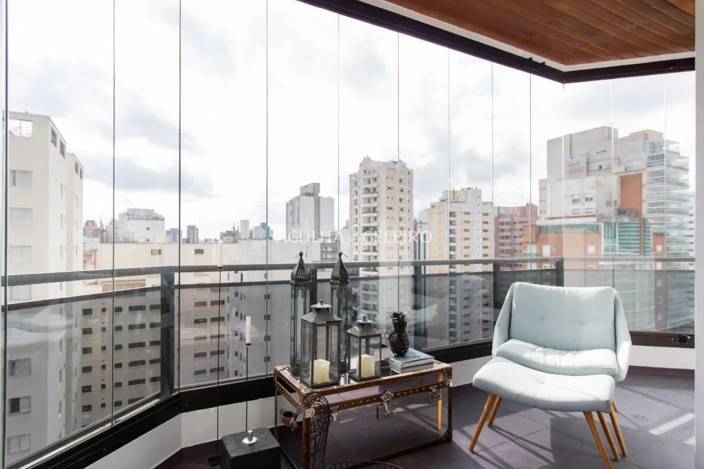 Cobertura duplex à venda em Moema. – CO0767