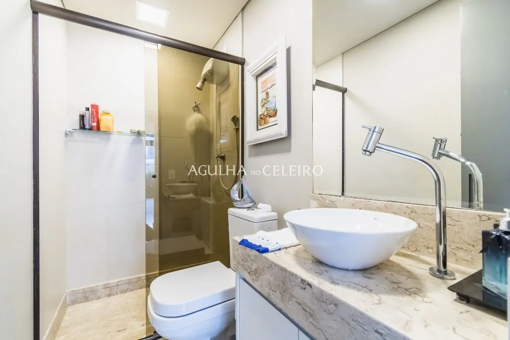 Cobertura charmosa no miolo do Itaim para venda. – CO0852