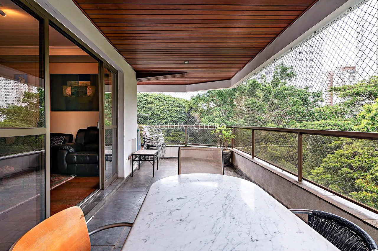 vista-para-a-copa-das-arvores-no-melhor-do-campo-belo-16206-4