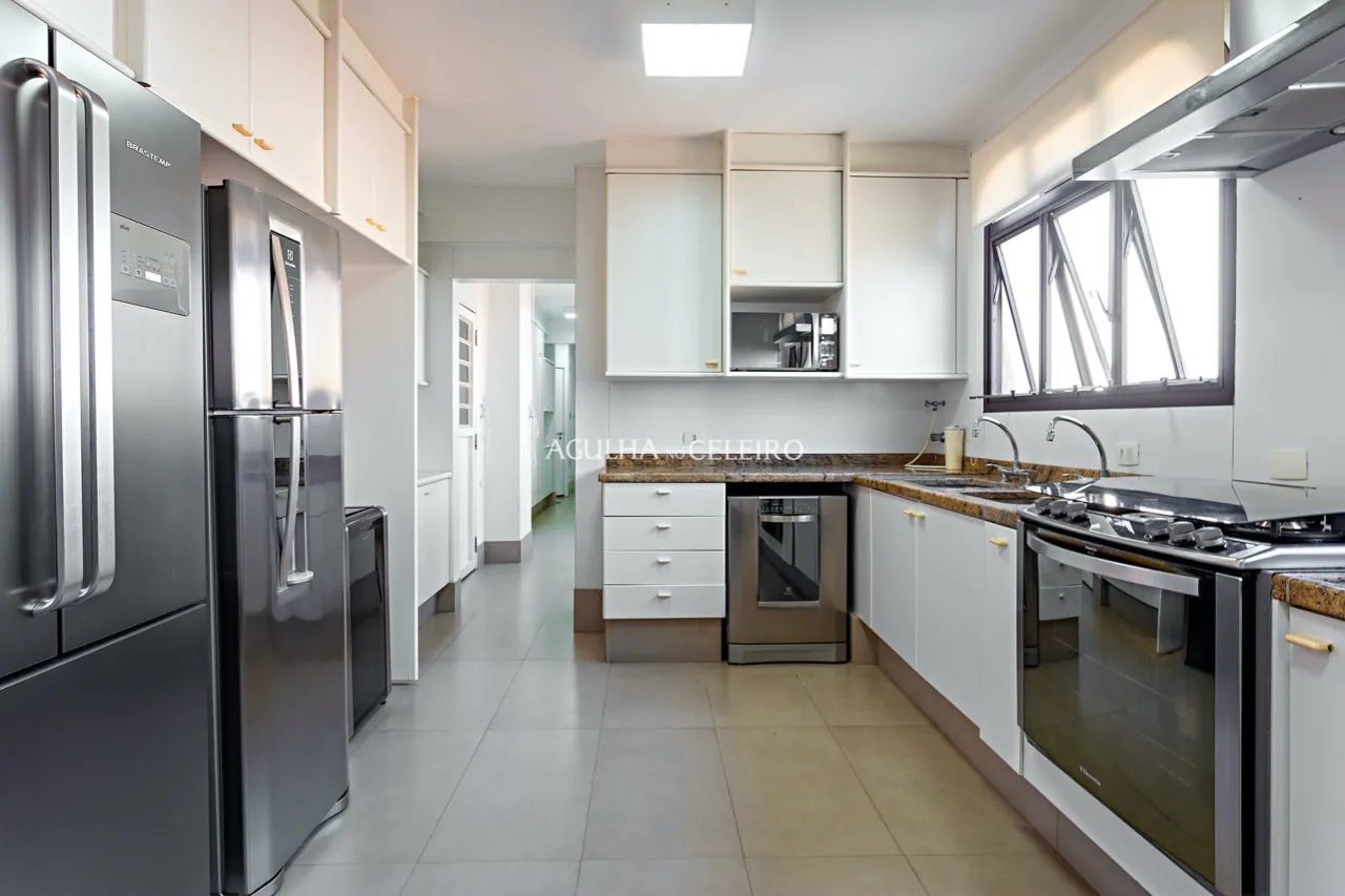 apartamento-espacoso-a-venda-no-jardim-america-16519-11