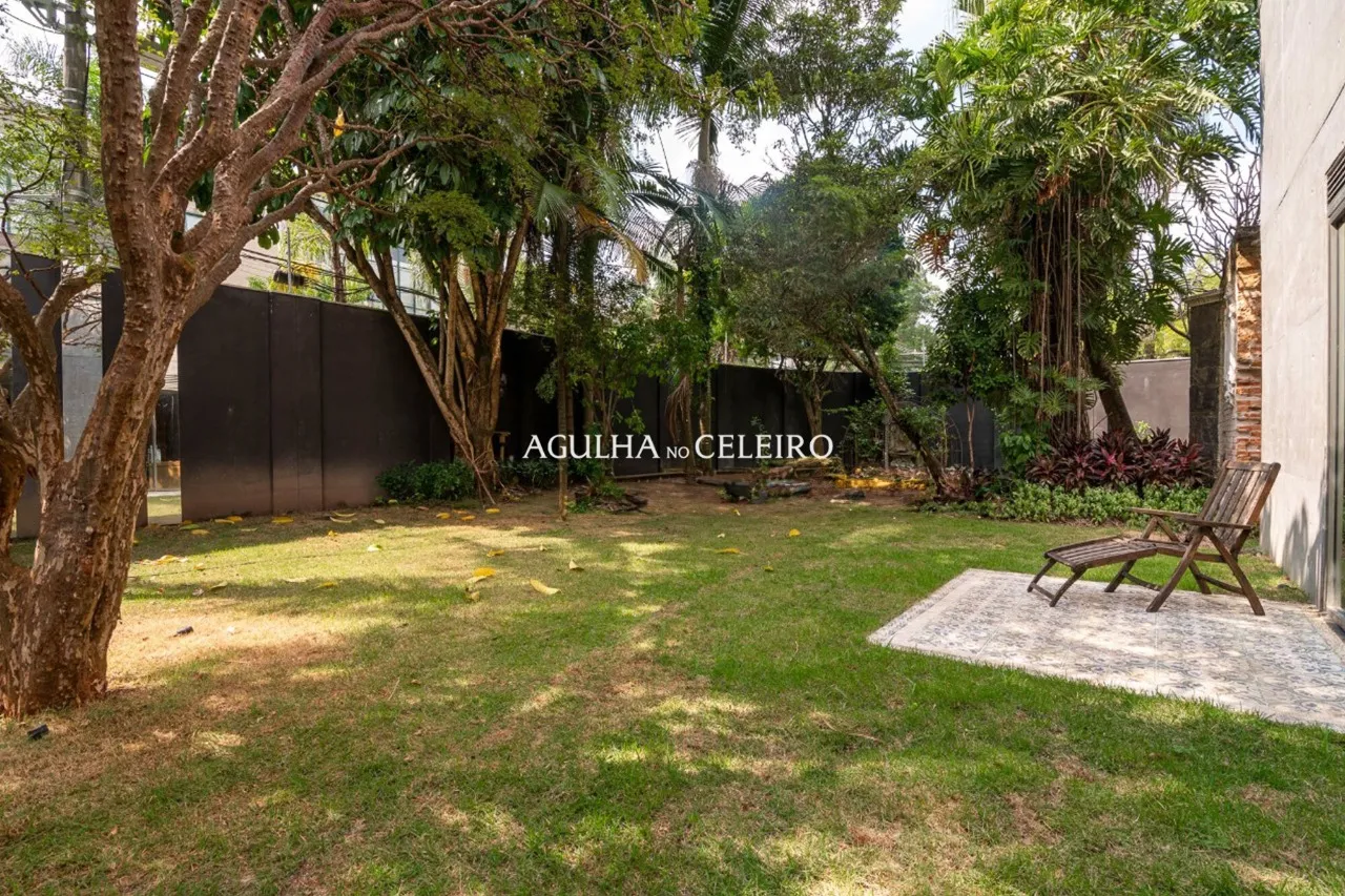 No miolo do Jardim América, a Casa como extensão do clube, e o clube como extensão da casa! – 16518 - Sem-Título-1