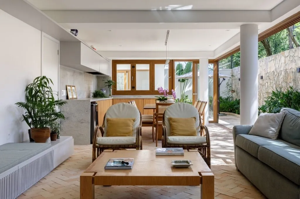 Casa reformada à venda em Moema – 16647